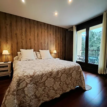 Apartment Con Terraza Al Puente Cangas de Onis